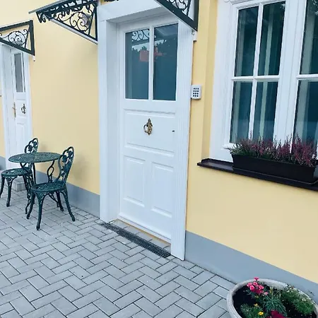 Villabaroque_eger Bed and Breakfast 3*