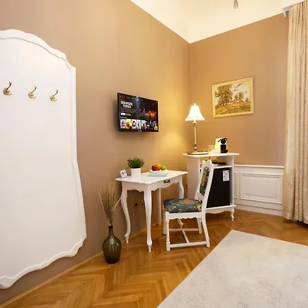 Villabaroque_eger Eger