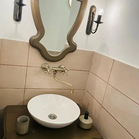 Bed & Breakfast Villabaroque_eger