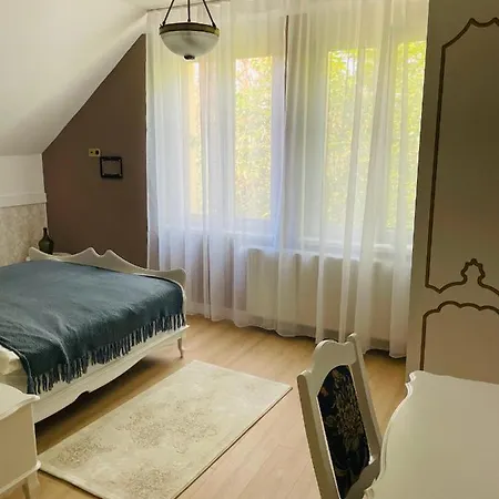 Villabaroque_eger Bed & Breakfast Eger