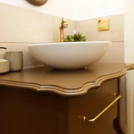 Bed & Breakfast Villabaroque_eger Eger