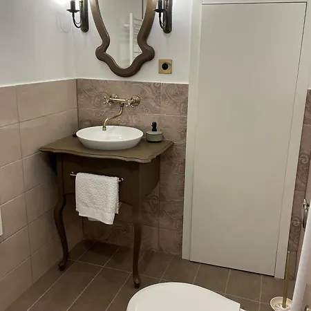 Bed & Breakfast Villabaroque_eger *