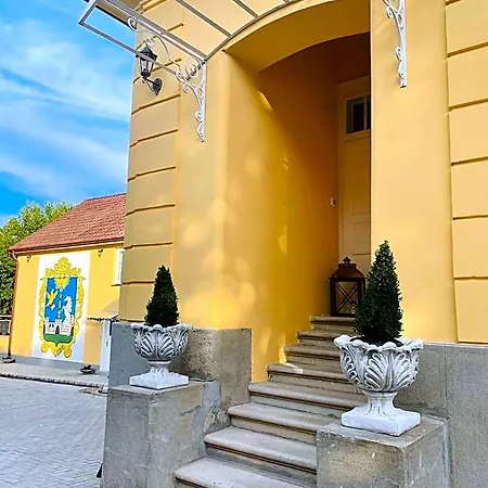 Bed & Breakfast Villabaroque_eger 3*